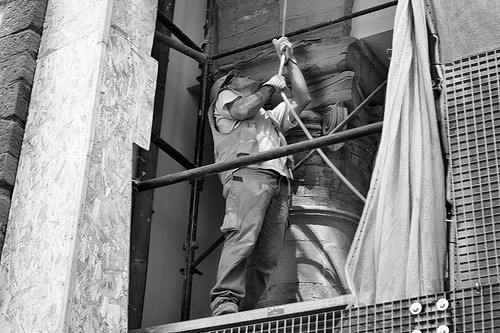 Costruzioni, alloggi, e altro - Imprese di pulizia