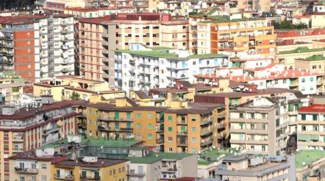mercato-immobiliare-rallenta-caduta